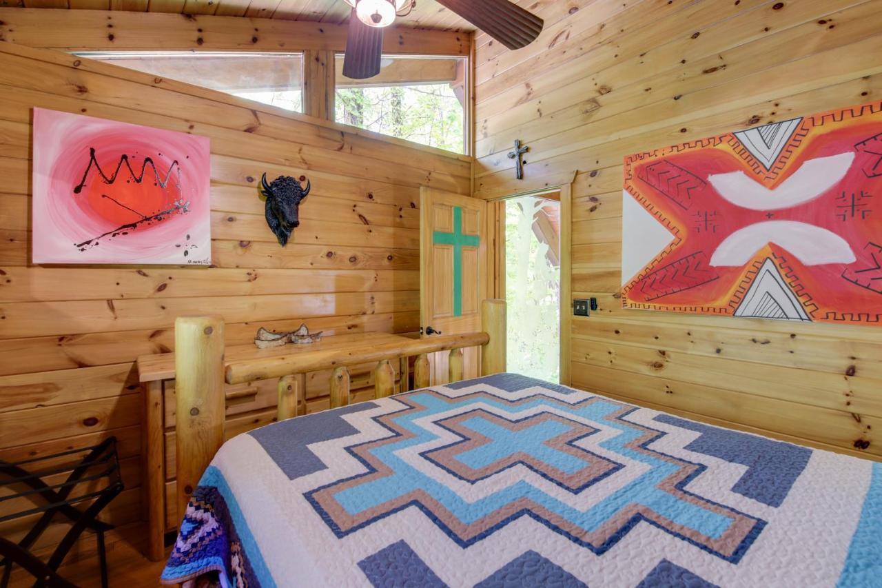 Gatlinburg Family Cabin With Private Hot Tub And Deck! Villa Exterior photo